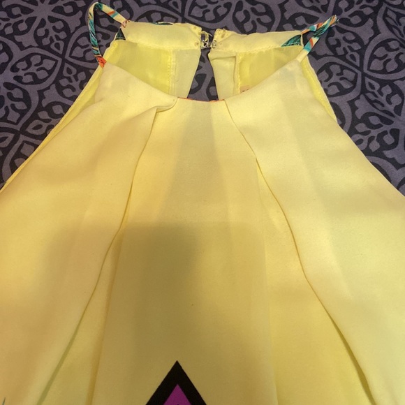 Summer dress - Picture 2 of 4